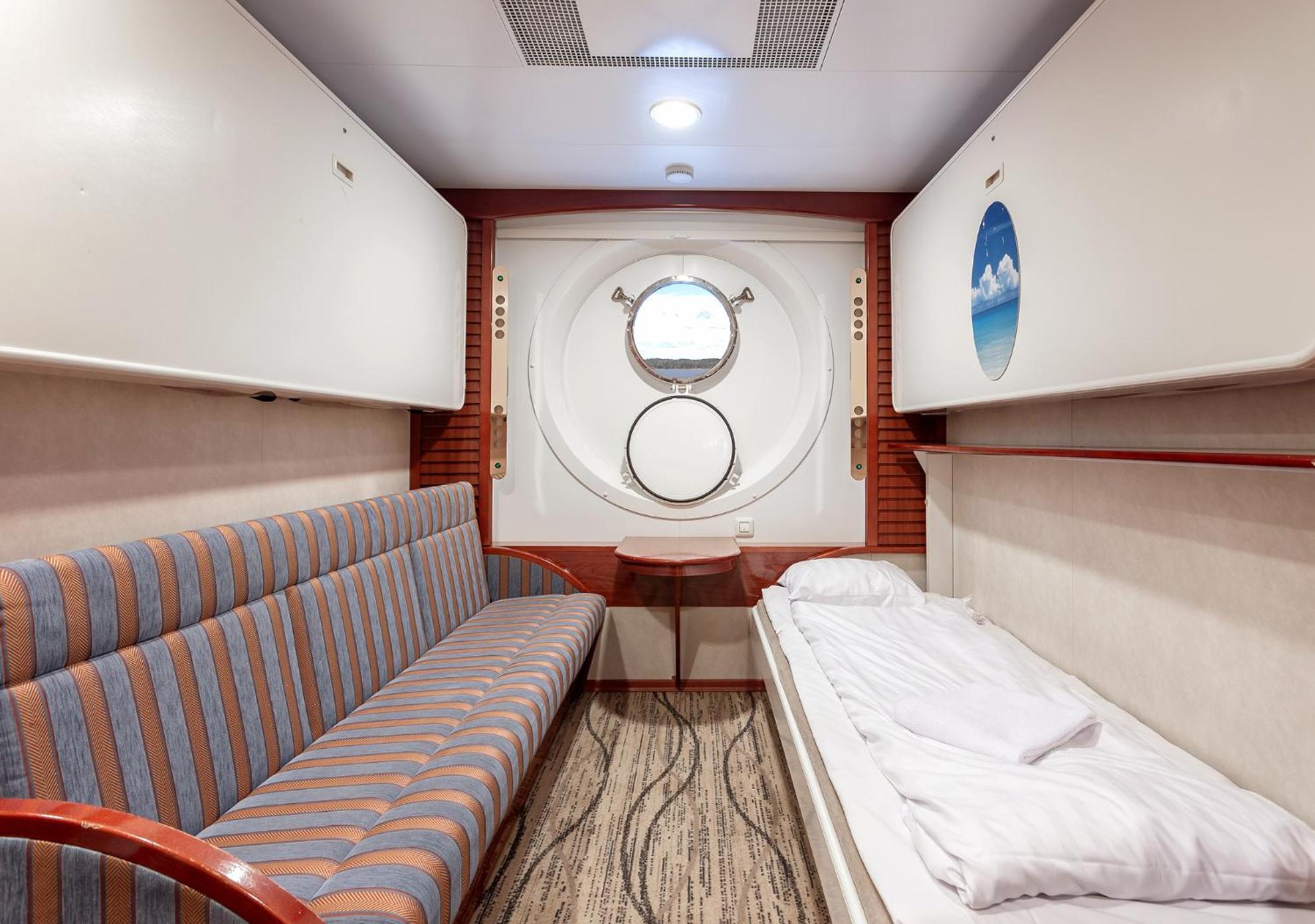 Viking Line - Overnight Cruise From Stockholm Phòng bức ảnh